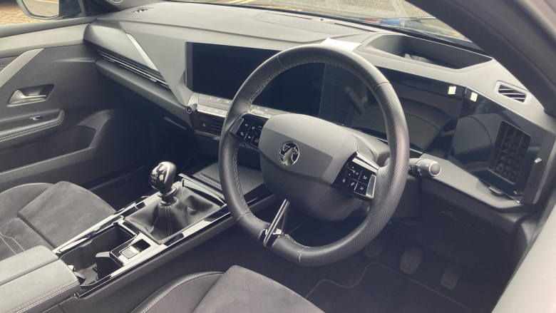 Vauxhall Astra 1.2 Turbo 130 Ultimate 5dr Petrol Hatchback